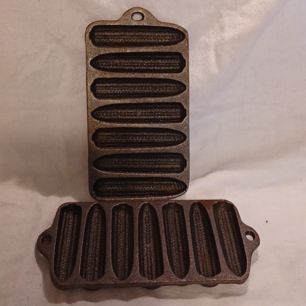 Cast iron corn bread sticks pan set of 2, vintage cast iron